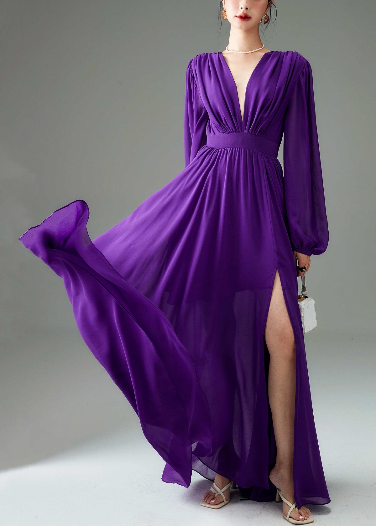 Sophisticated Dress with a Clean Classic Look