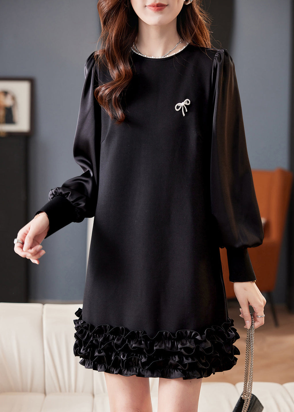 Effortlessly Elegant Dress with a Timeless Design