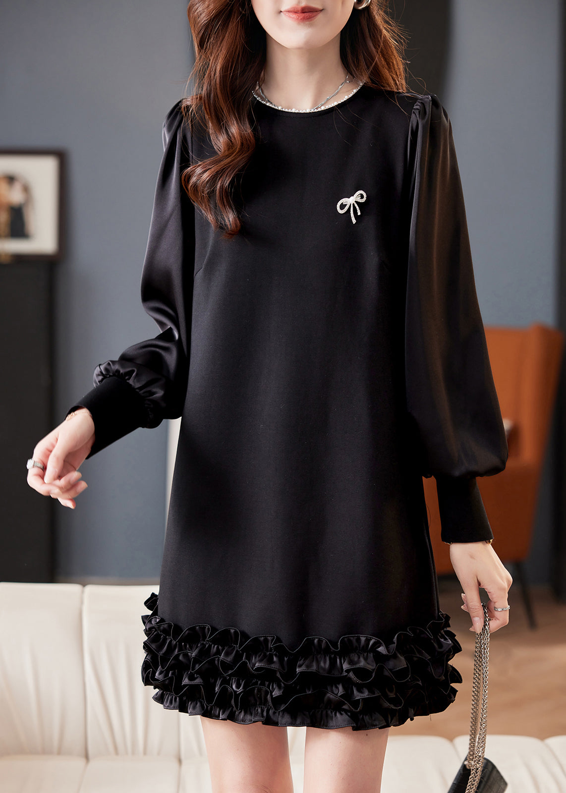 Effortlessly Elegant Dress with a Timeless Design