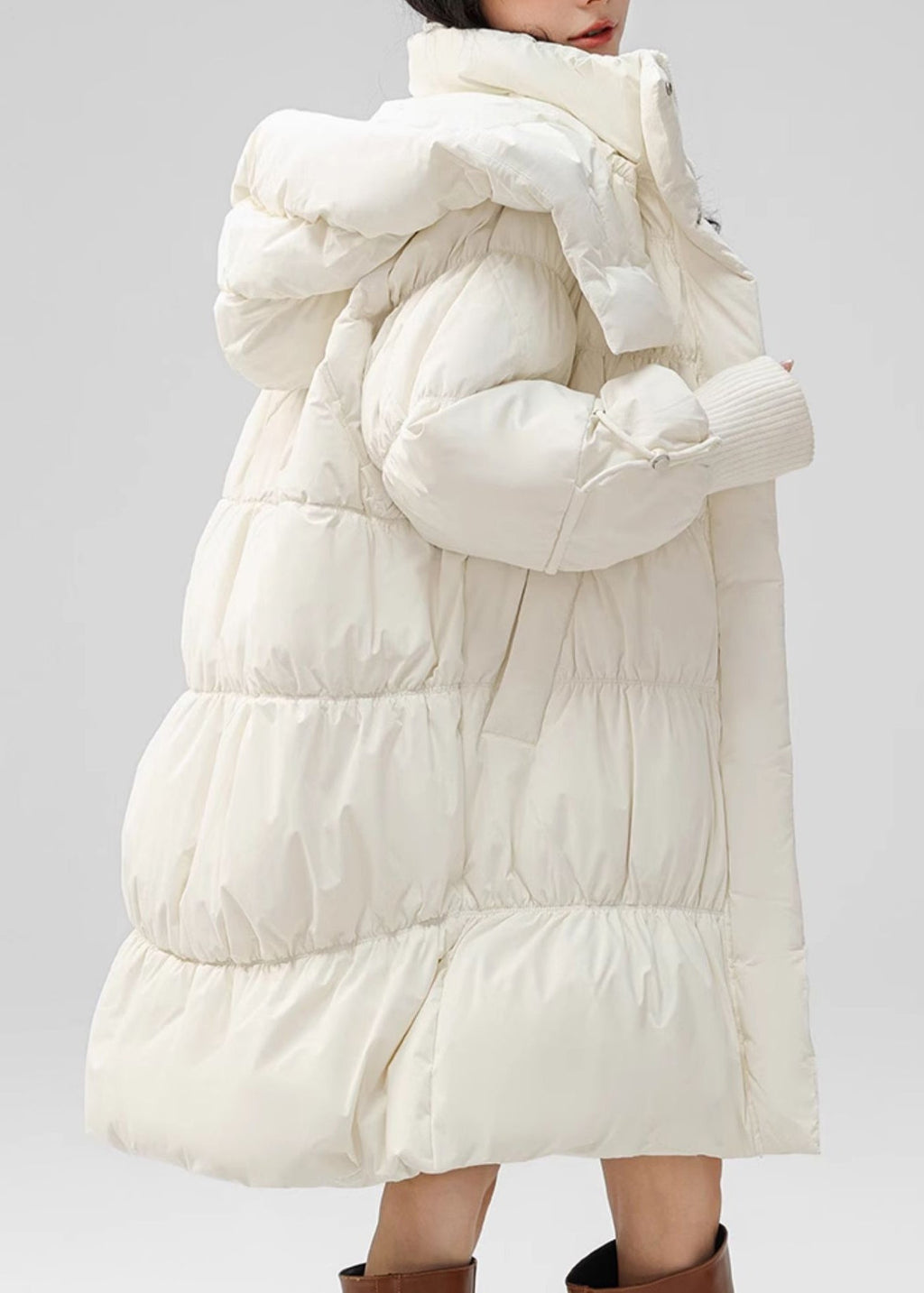 Gracefully Styled Coat for Any Occasion
