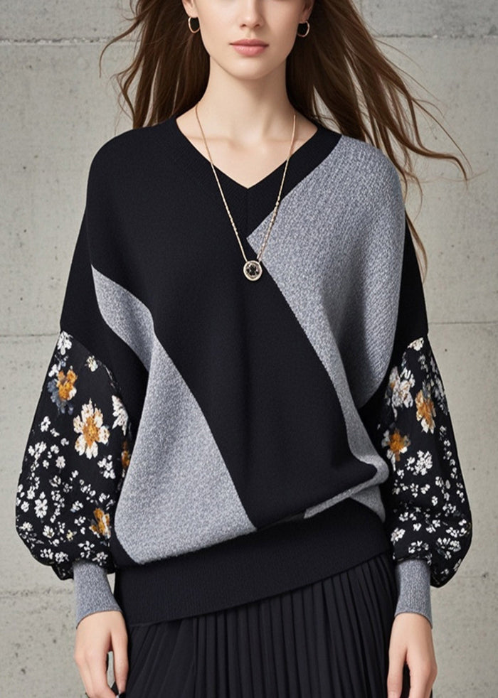 Effortlessly Elegant Top with a Timeless Design