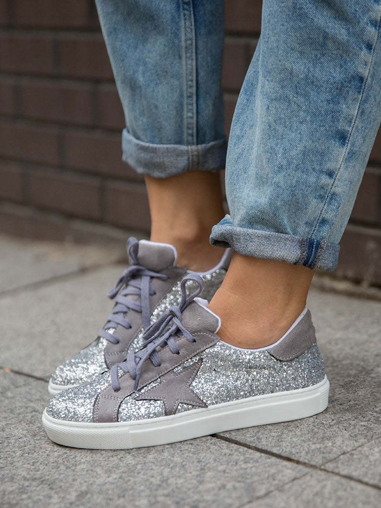 Graceful Orthopedic Shoes for Modern Look