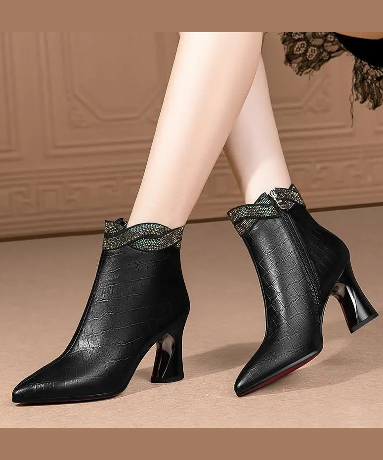 Graceful Orthopedic Boots for Modern Look