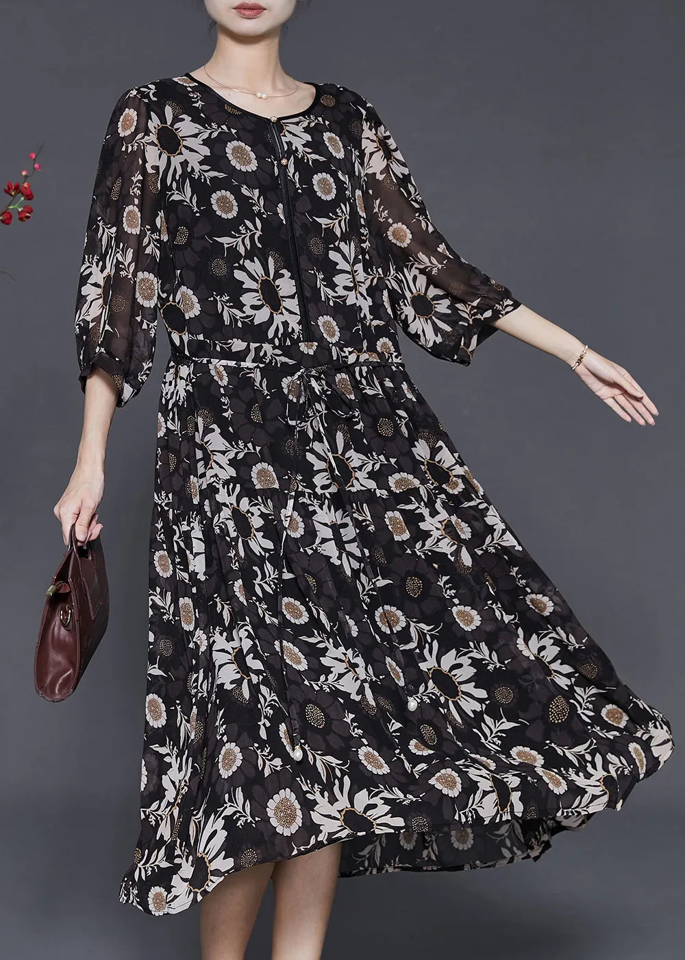 Classic Vintage Dress with a Flattering Fit