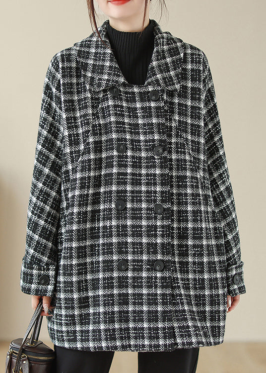 Gracefully Styled Jacket for Any Occasion