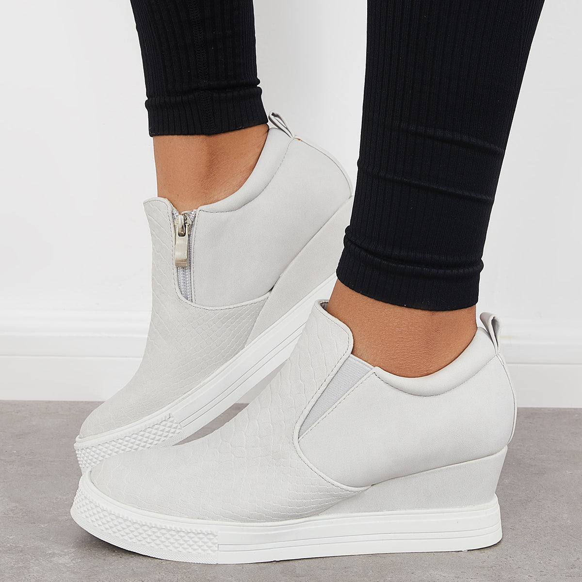Graceful Orthopedic Sneakers for Modern Look