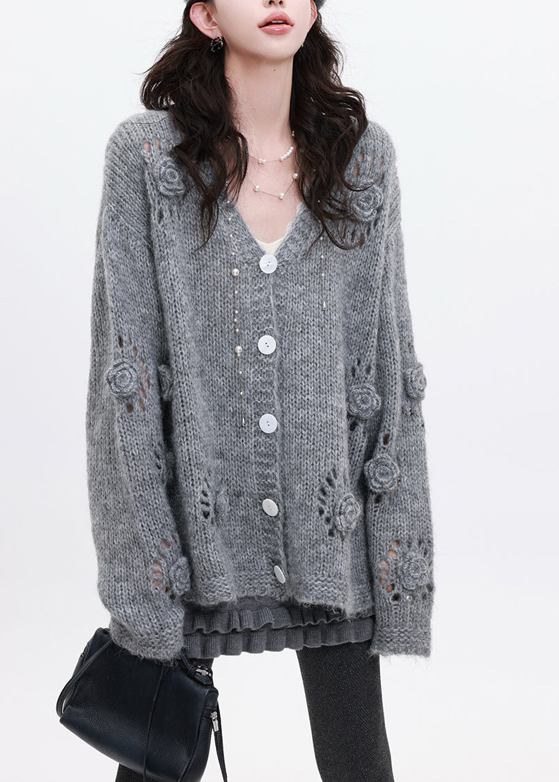 Well Tailored Coat with a Graceful Silhouette