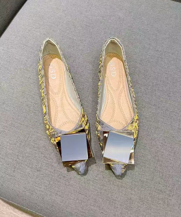 Graceful Orthopedic Flats for Modern Look