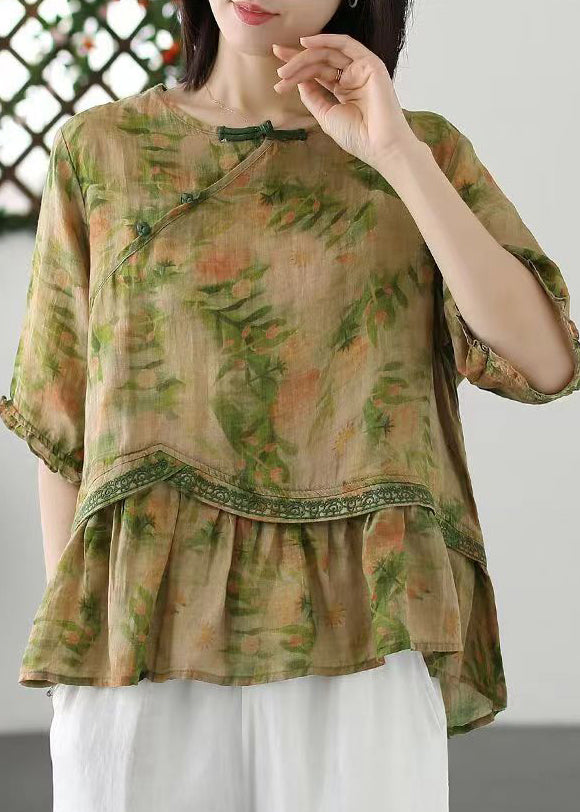 A Vintage Style Shirt with Delicate Timeless Details