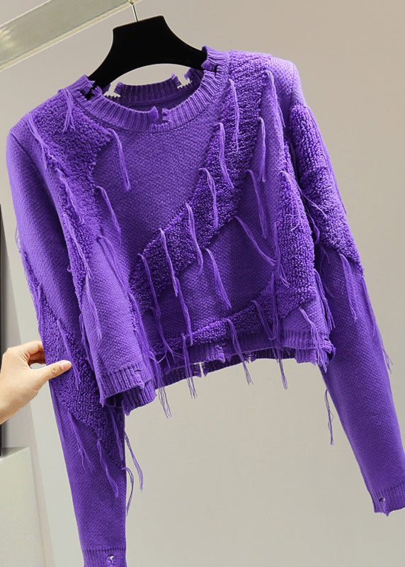 Classic Vintage Sweater with a Flattering Fit