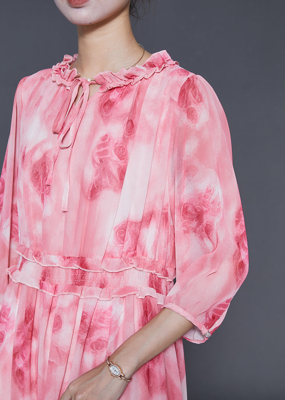 Beautifully Crafted Dress in a Classic Style