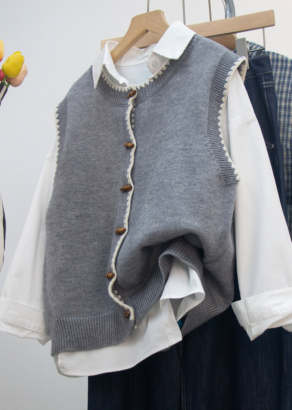 Gracefully Styled Garment for Any Occasion