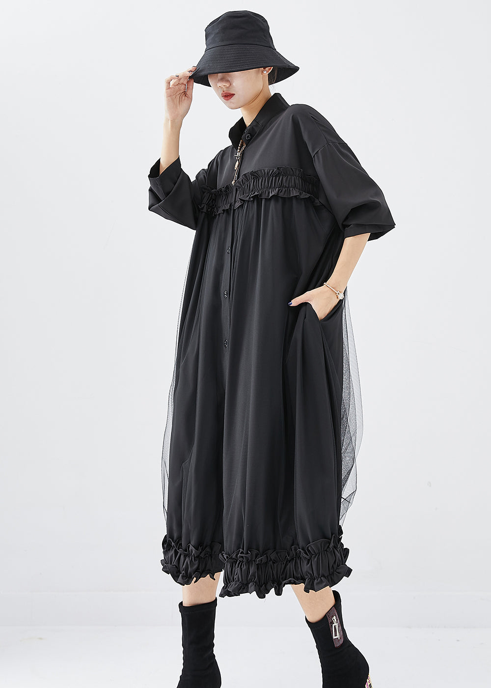 Effortlessly Elegant Dress with a Timeless Design