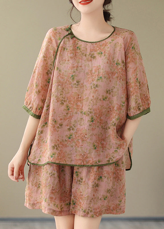 Classic Vintage Top with a Flattering Fit