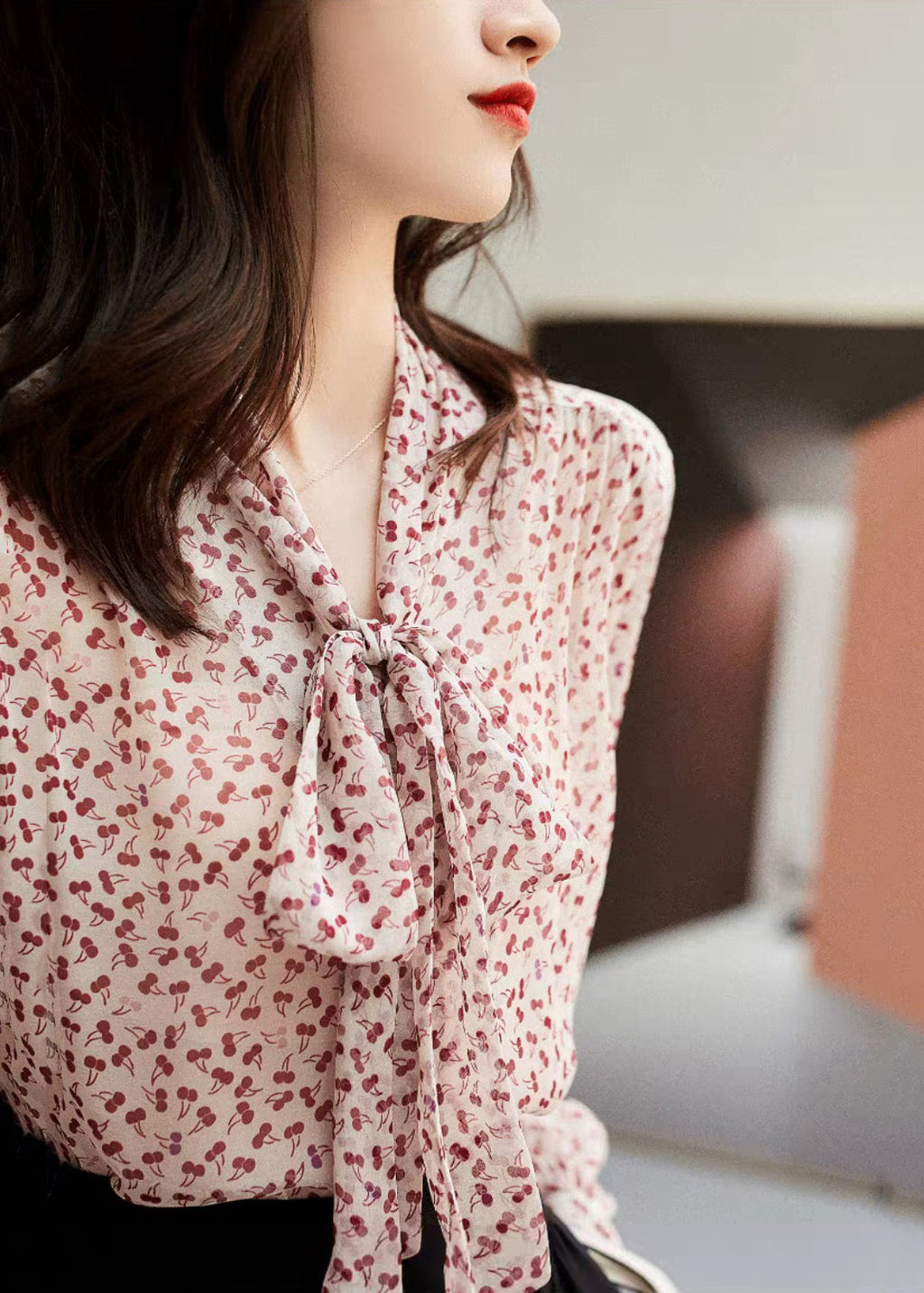 Effortlessly Elegant Top with a Timeless Design