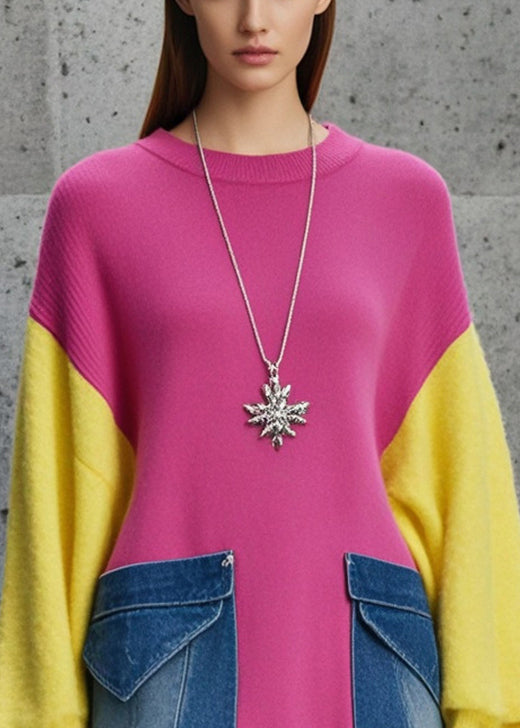 Classic Vintage Sweater with a Flattering Fit