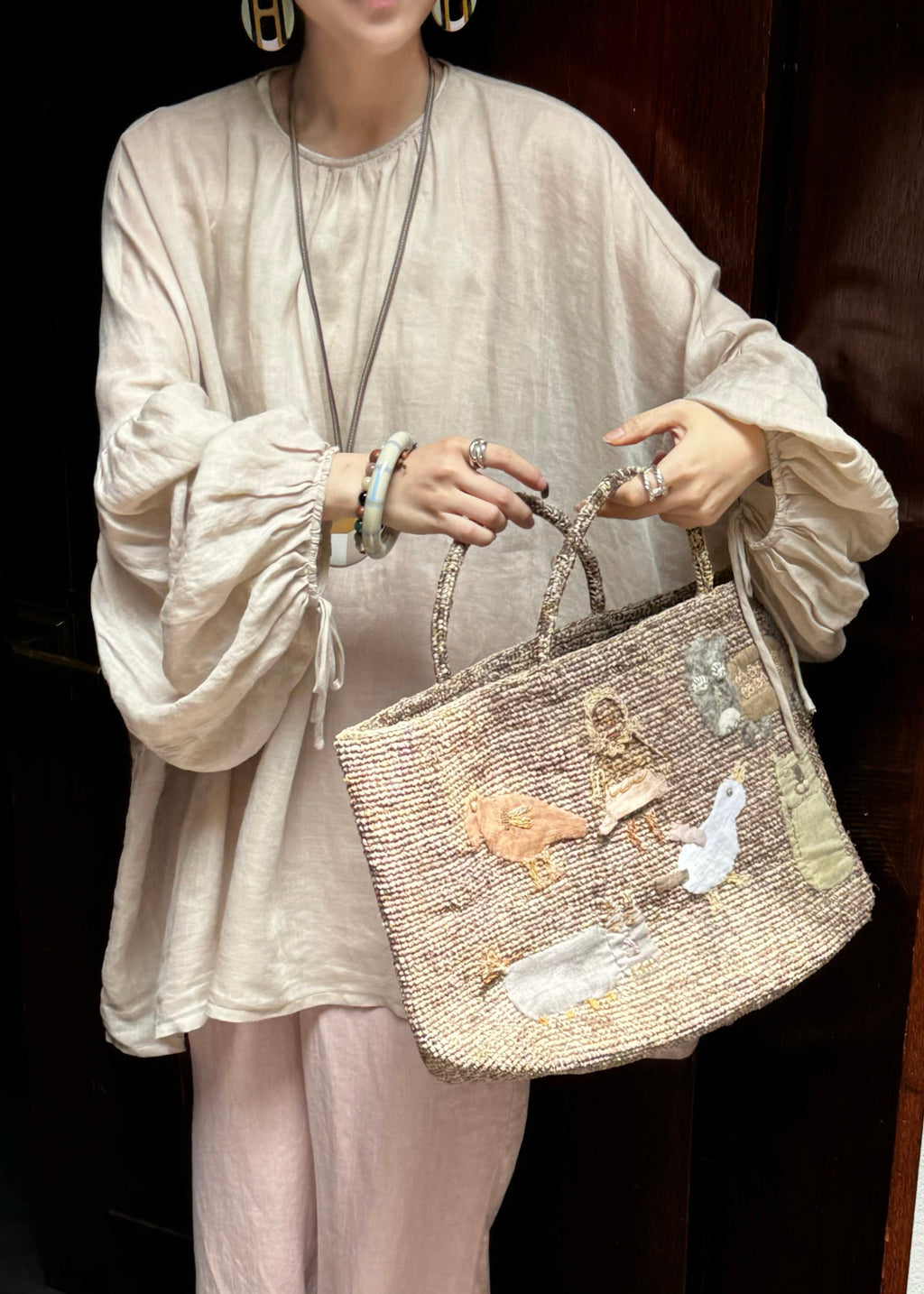 Beautifully Finished Top in a Timeless Design