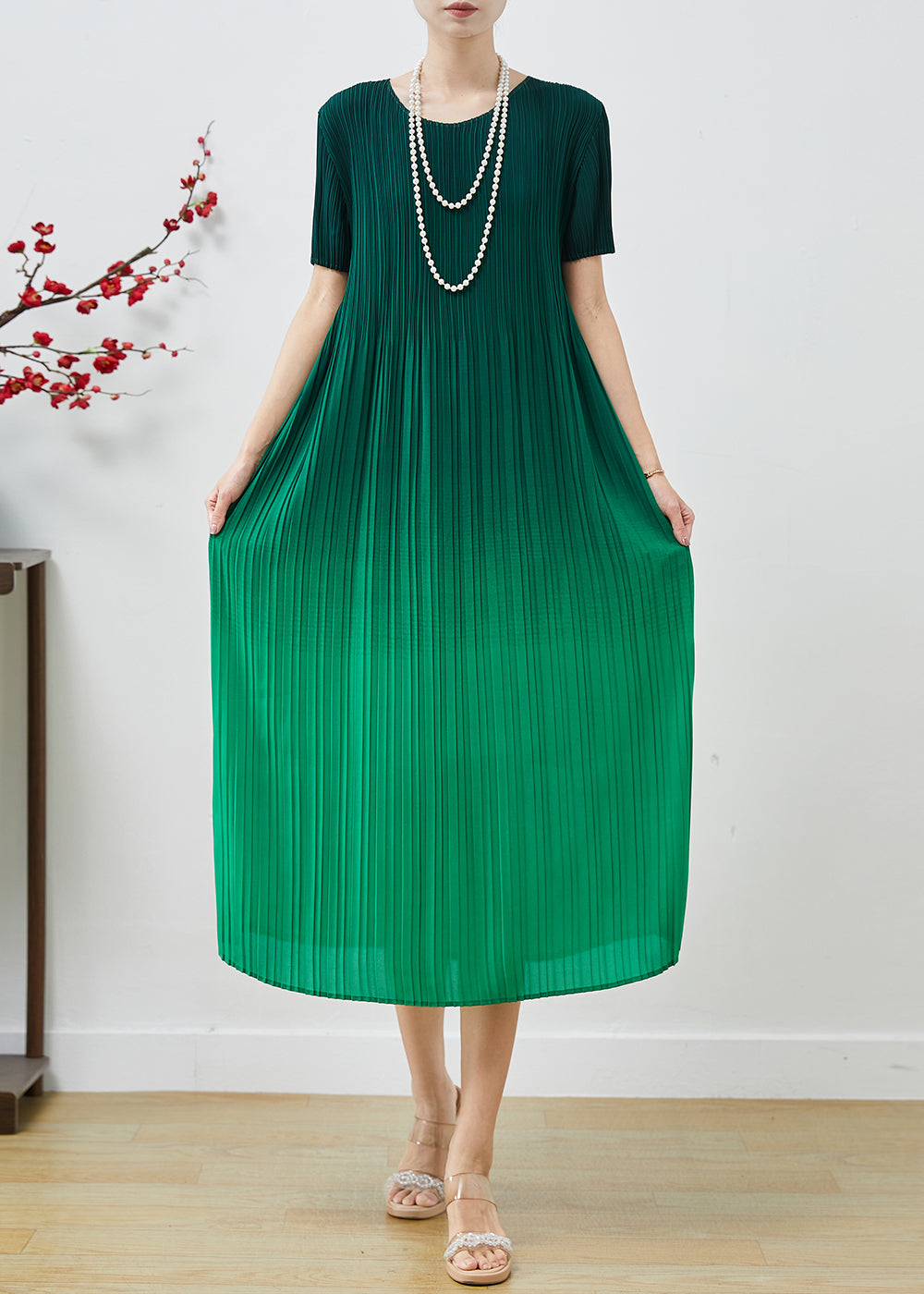 Sophisticated Dress with a Clean Classic Look