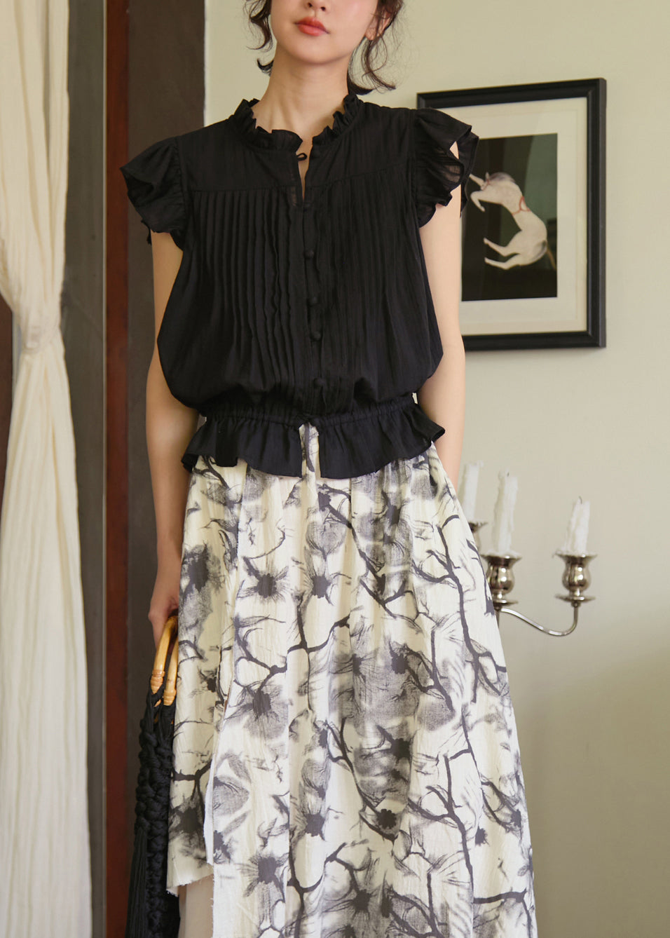 Beautifully Finished Blouse in a Timeless Design