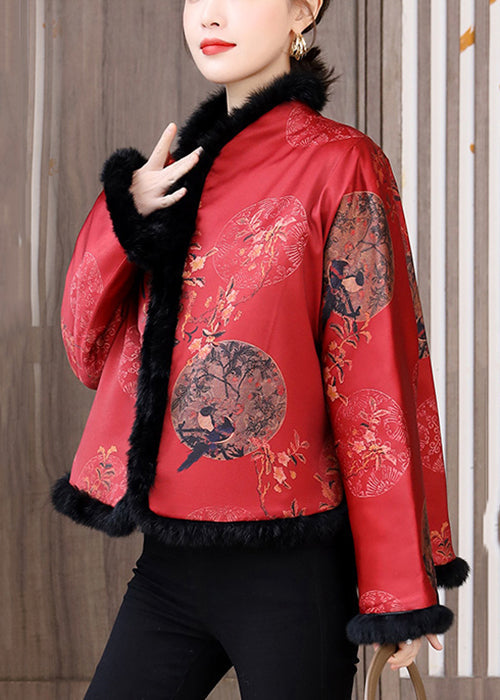 Elegantly Styled Coat for Everyday Wear