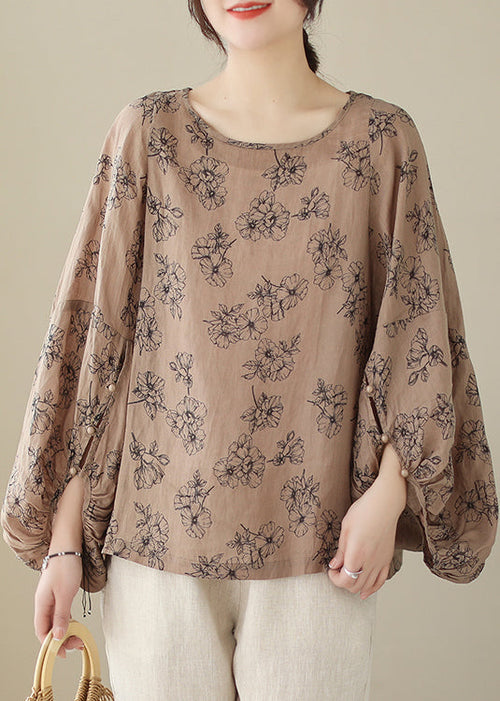 A Vintage Style Blouse with Delicate Timeless Details