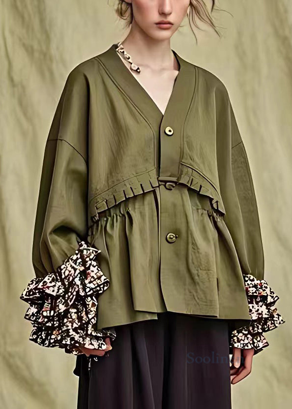 Classic Vintage & Enduringly Stylish Coat