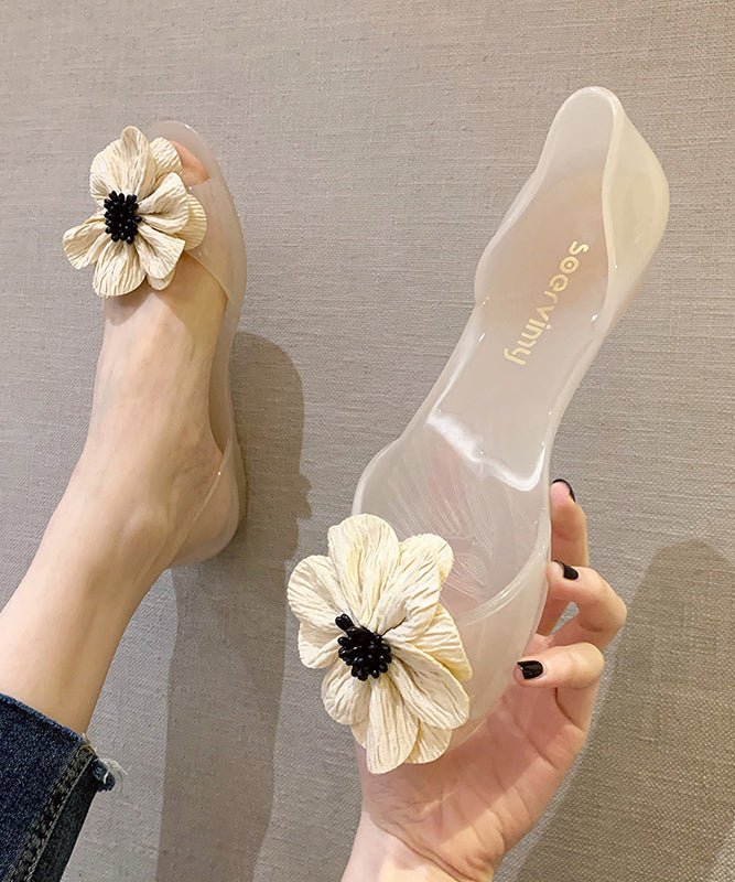 Graceful Orthopedic Sandals for Modern Look