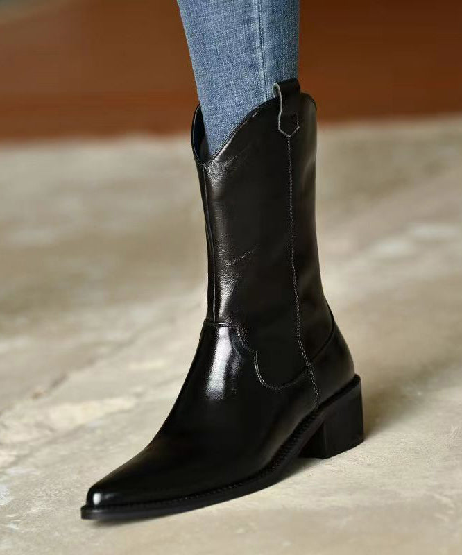 Graceful Orthopedic Boots for Modern Look