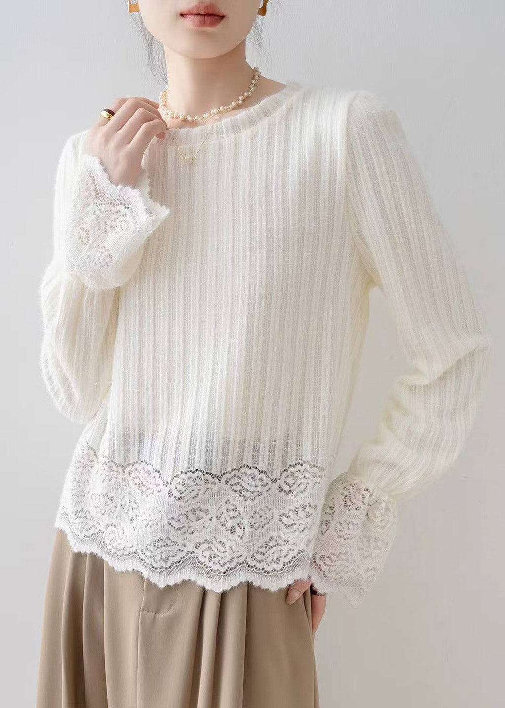 Classic Vintage Shirt with a Flattering Fit