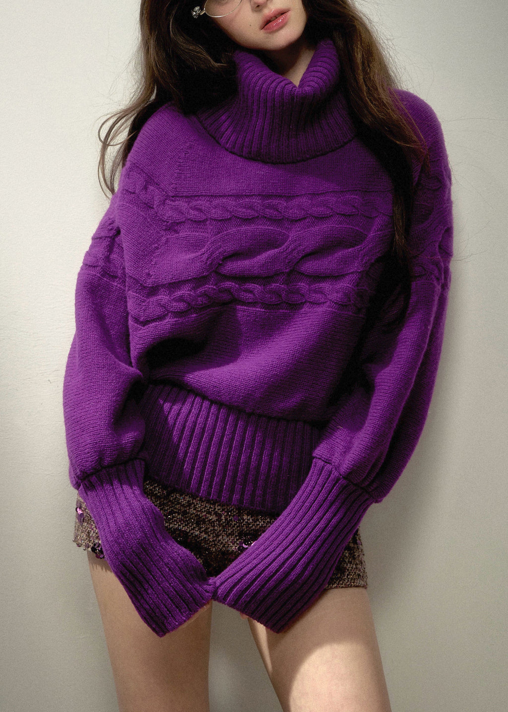 Effortlessly Elegant Sweater with a Timeless Design
