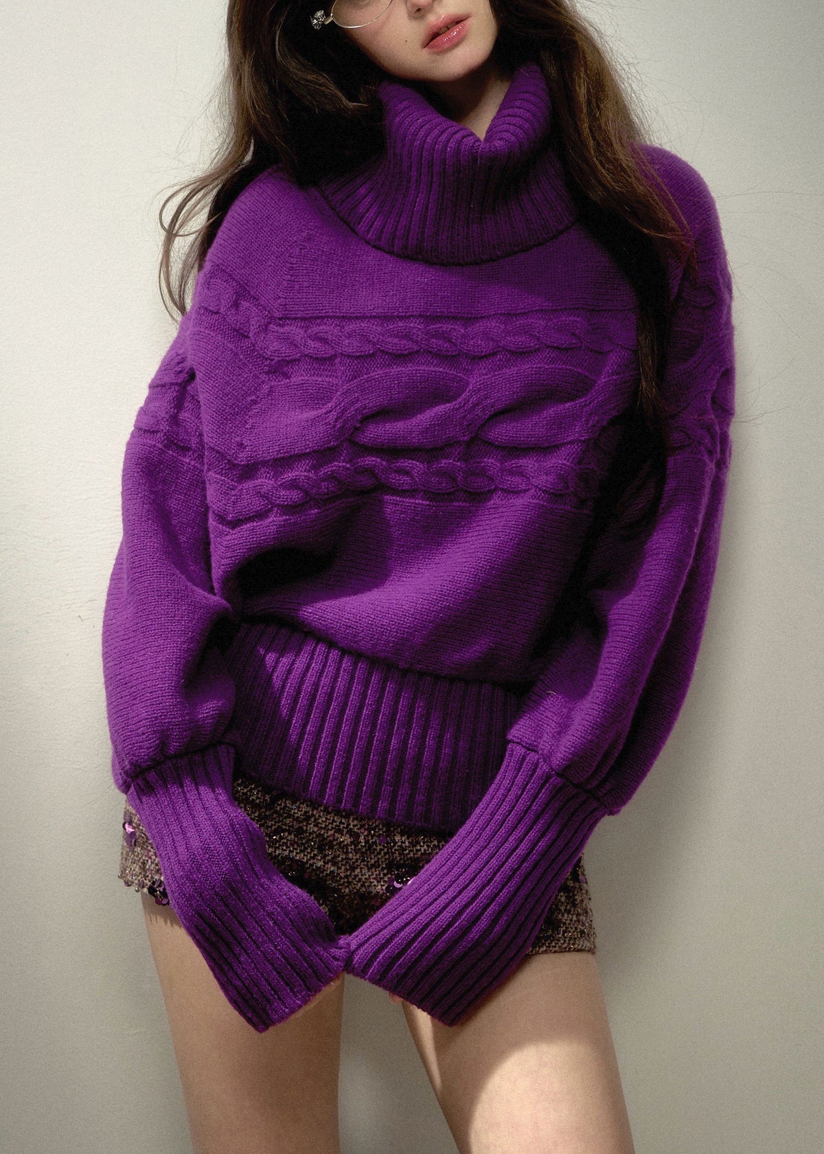 Effortlessly Elegant Sweater with a Timeless Design