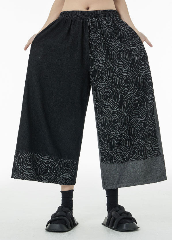 Effortlessly Elegant Pants with a Timeless Design
