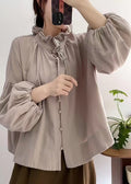 Sophisticated Blouse with a Clean Classic Look