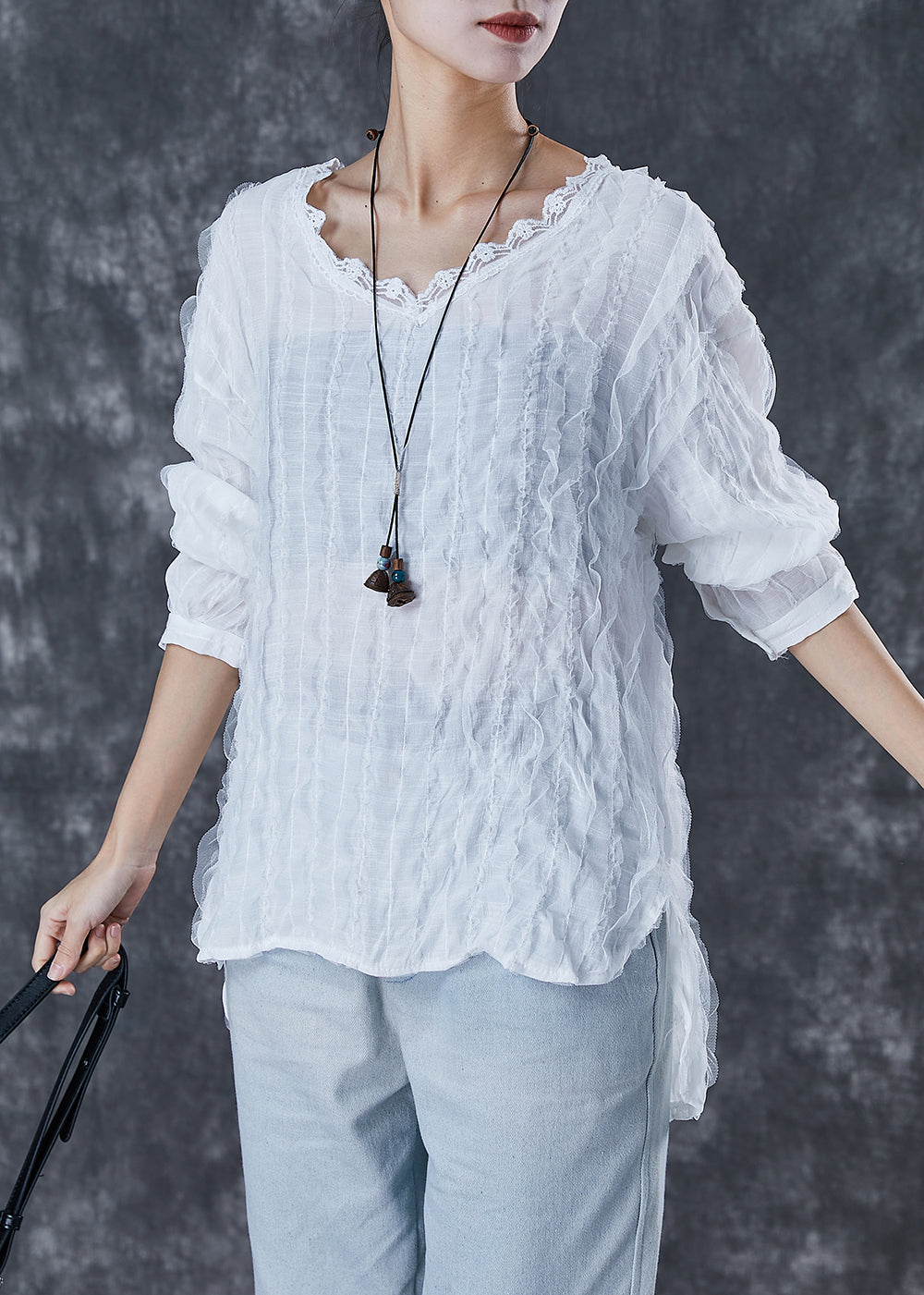 Effortlessly Elegant Shirt with a Timeless Design