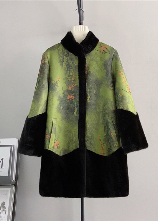 Classic Vintage Coat with a Flattering Fit