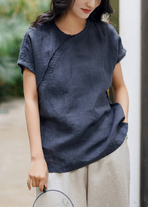 Classic Vintage Shirt with a Flattering Fit
