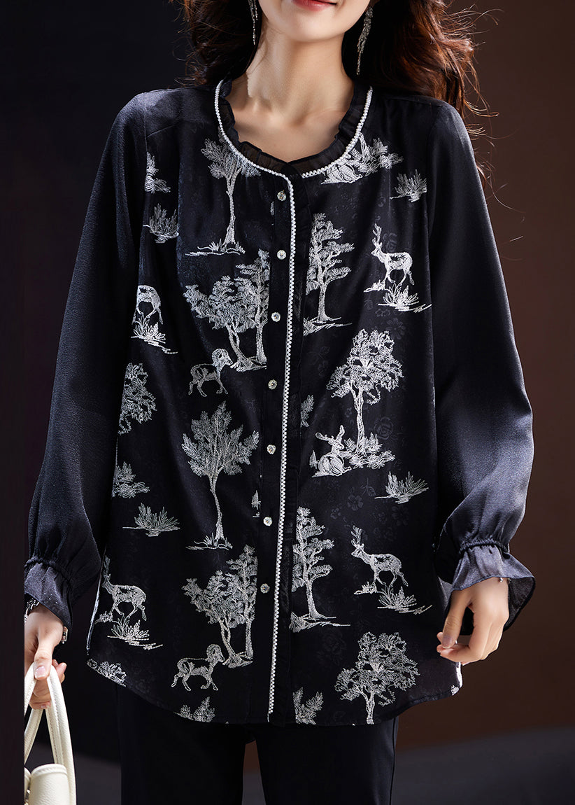 Elegantly Styled Blouse for Everyday Wear