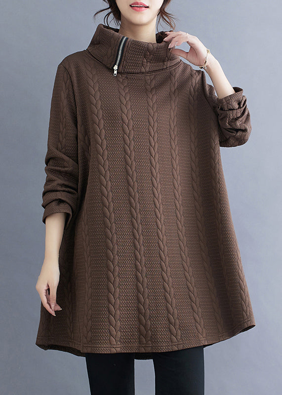 Polished Top with an Effortless Classic Look