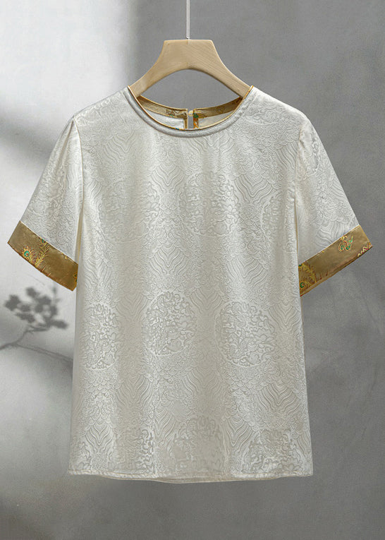 Sophisticated Shirt with a Clean Classic Look