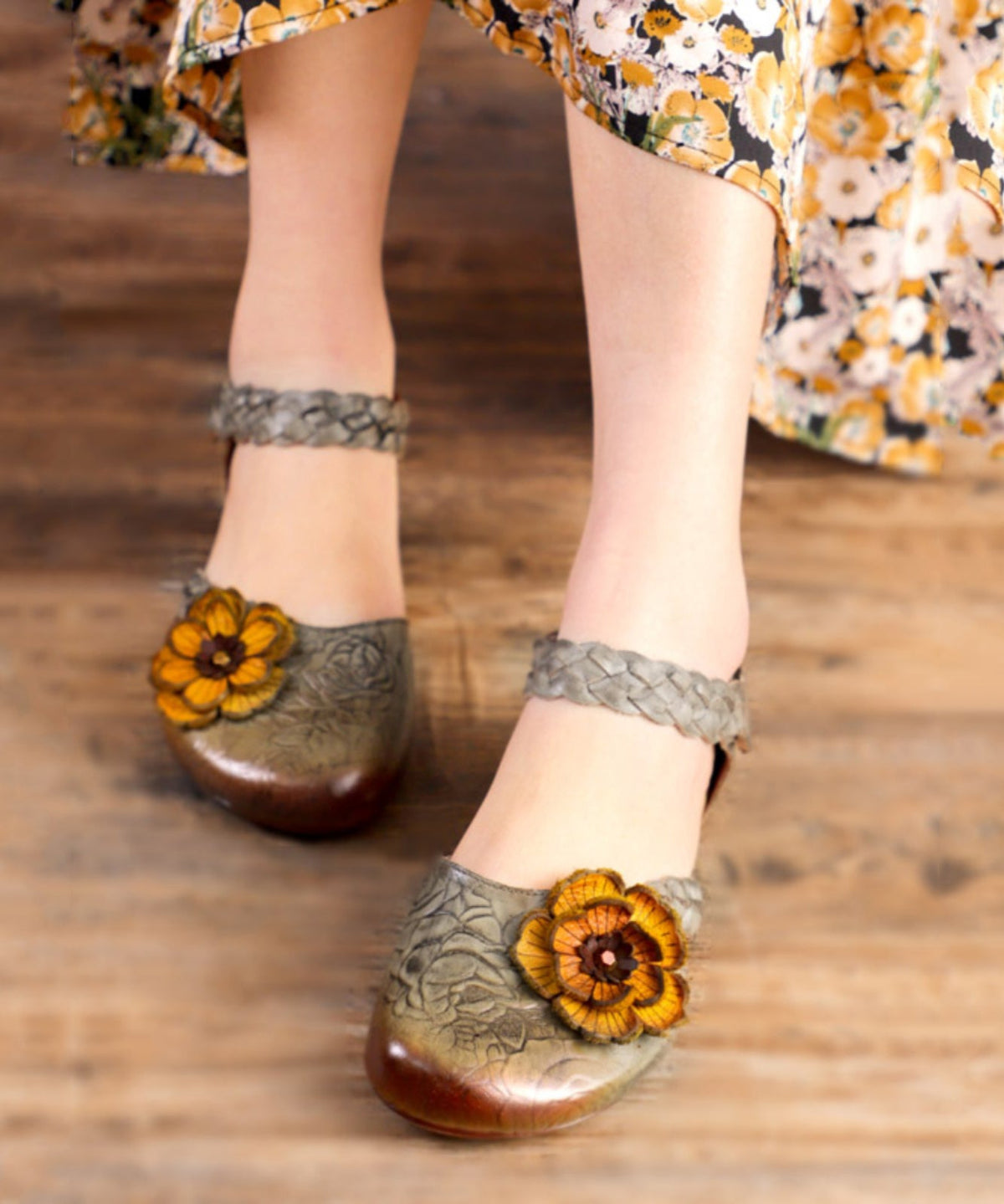 Beautifully Crafted Orthopedic Sandals