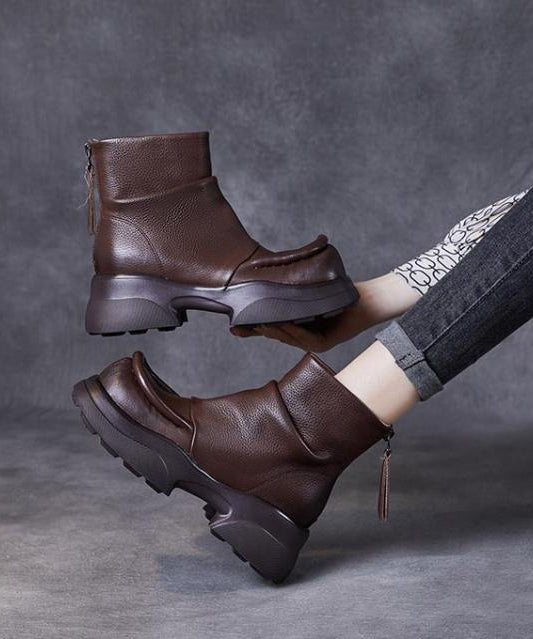 Graceful Orthopedic Boots for Modern Look