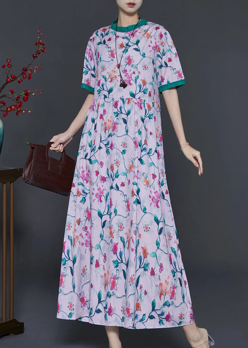 Gracefully Styled Dress for Any Occasion