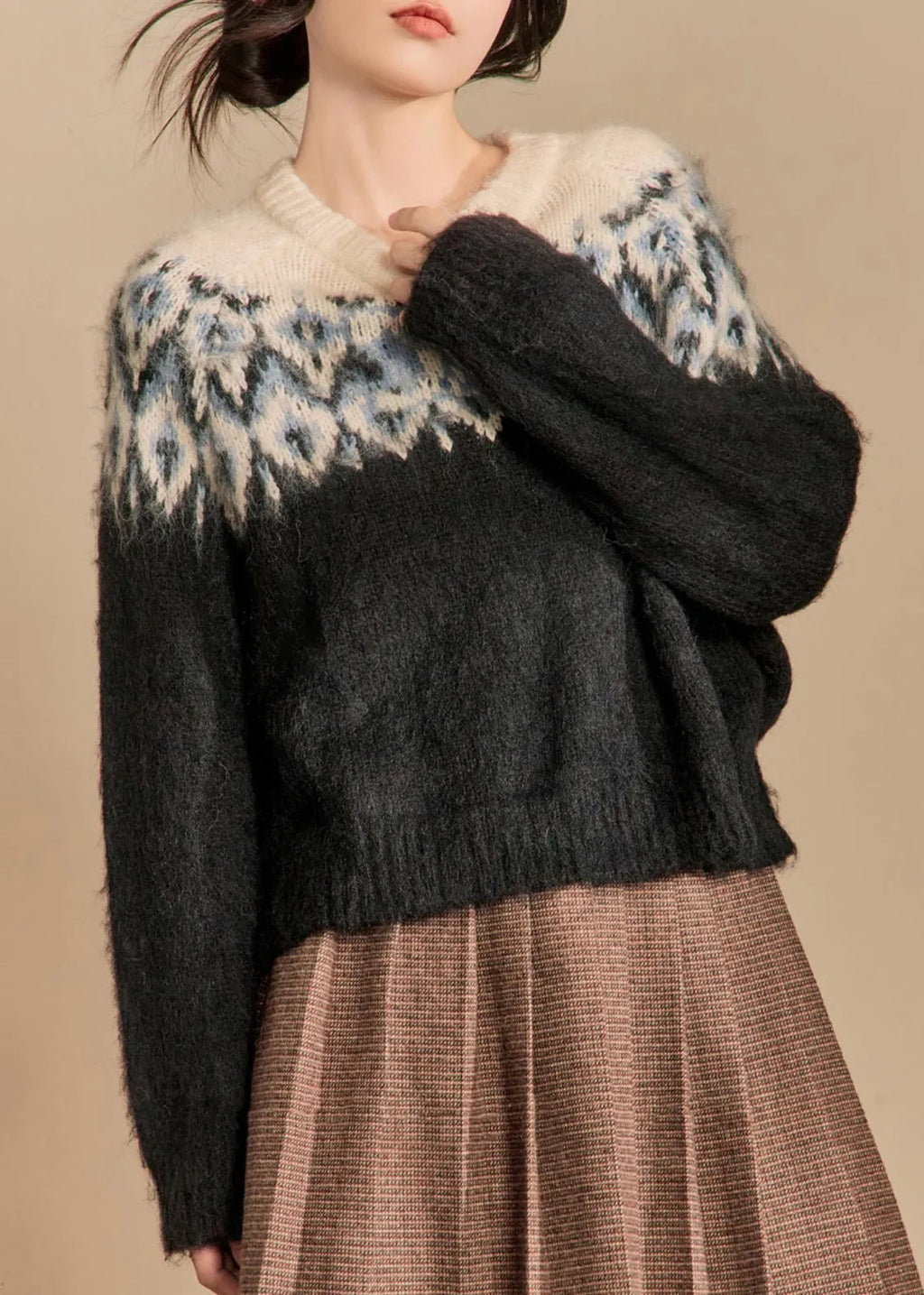 Beautifully Finished Sweater in a Timeless Design