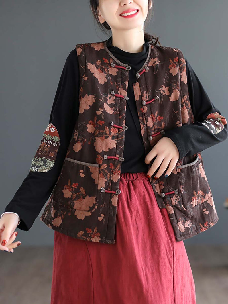 Well Tailored Coat with a Graceful Silhouette