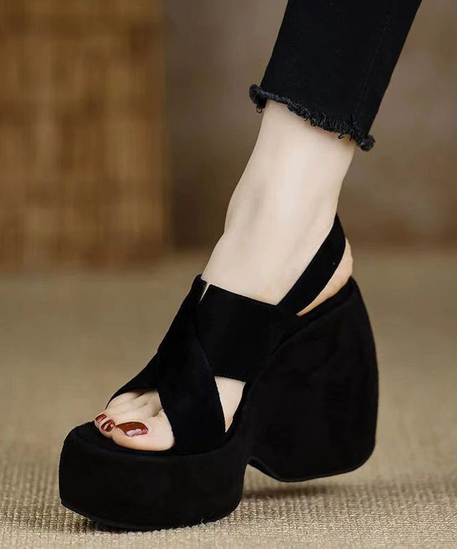 Graceful Orthopedic Sandals for Modern Look