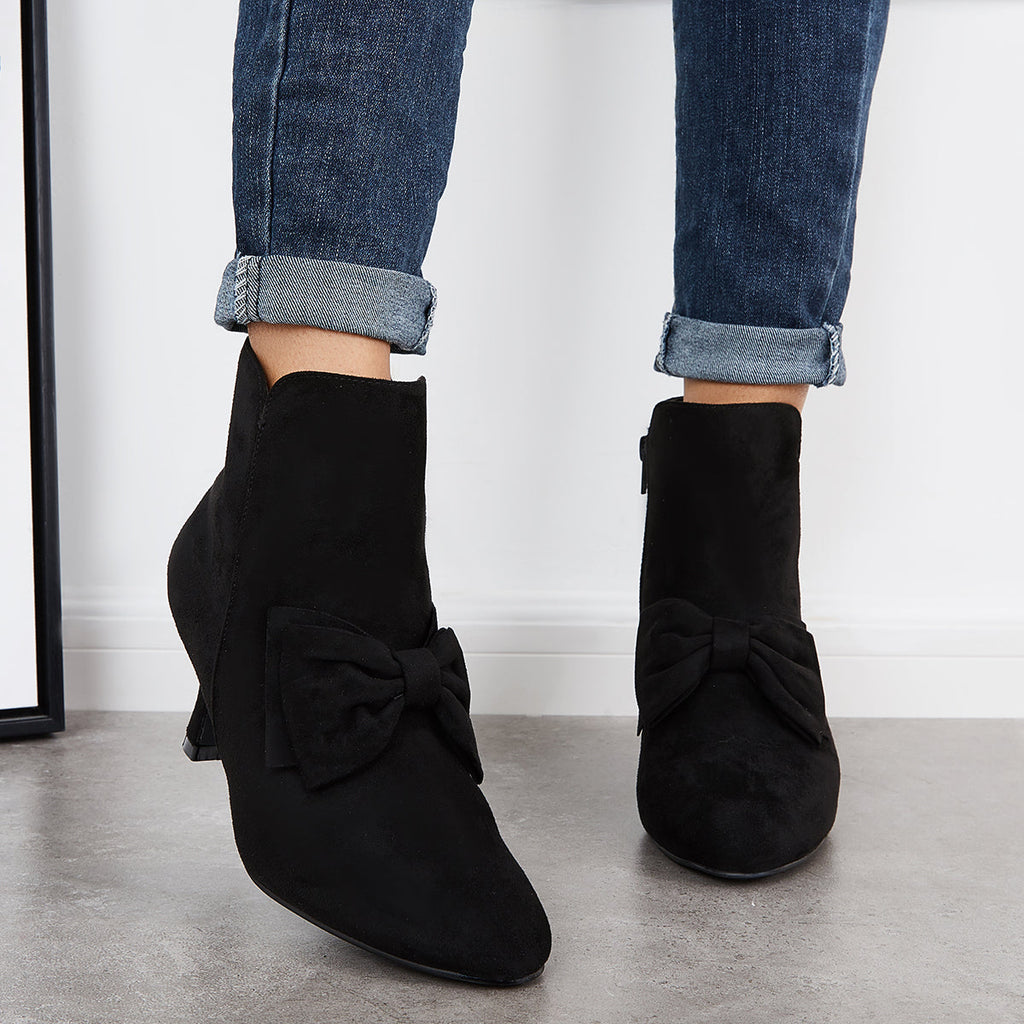 Graceful Orthopedic Boots for Modern Look