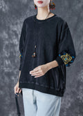 Classic Vintage Pullover with a Flattering Fit