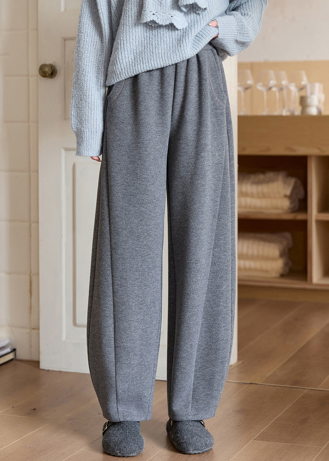 Elegantly Styled Pants for Everyday Wear