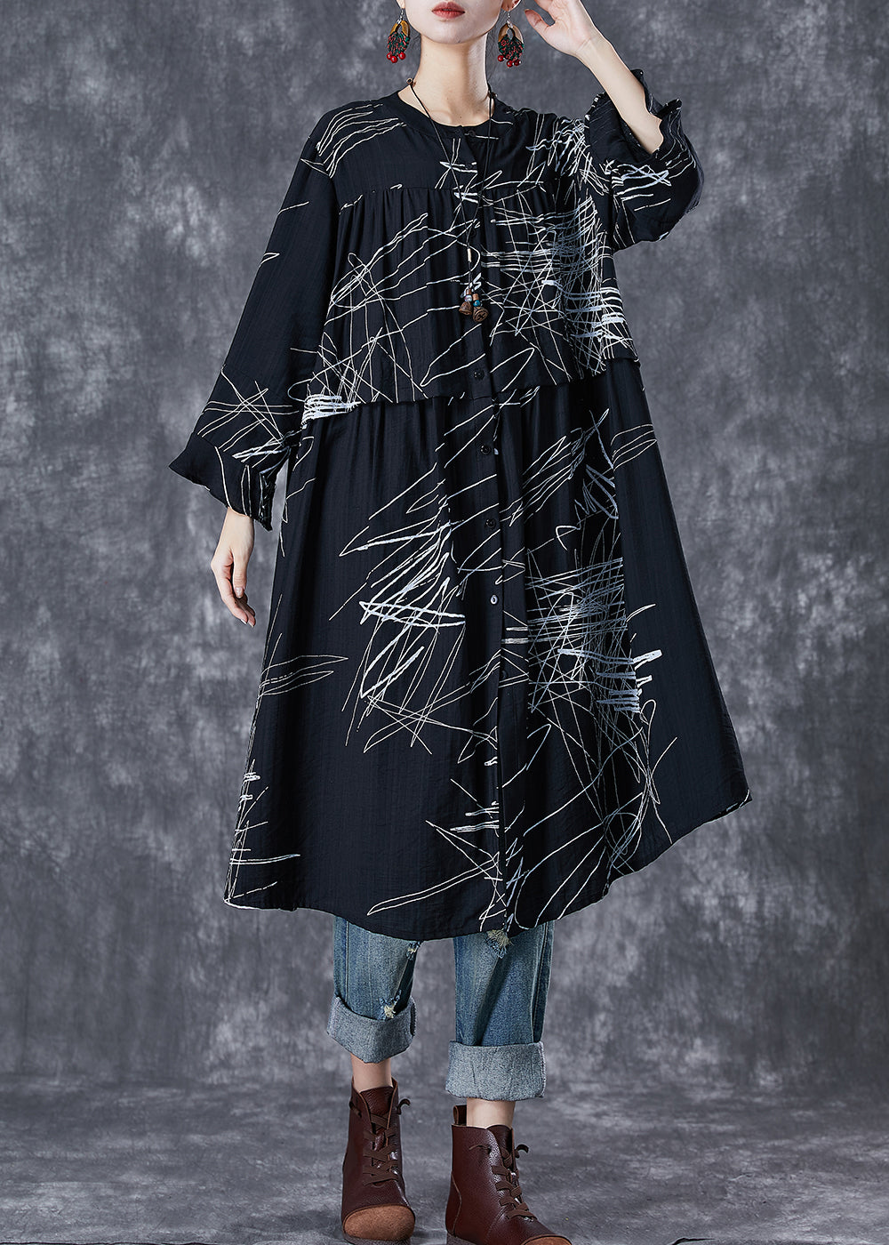 Well Tailored Dress with a Graceful Silhouette
