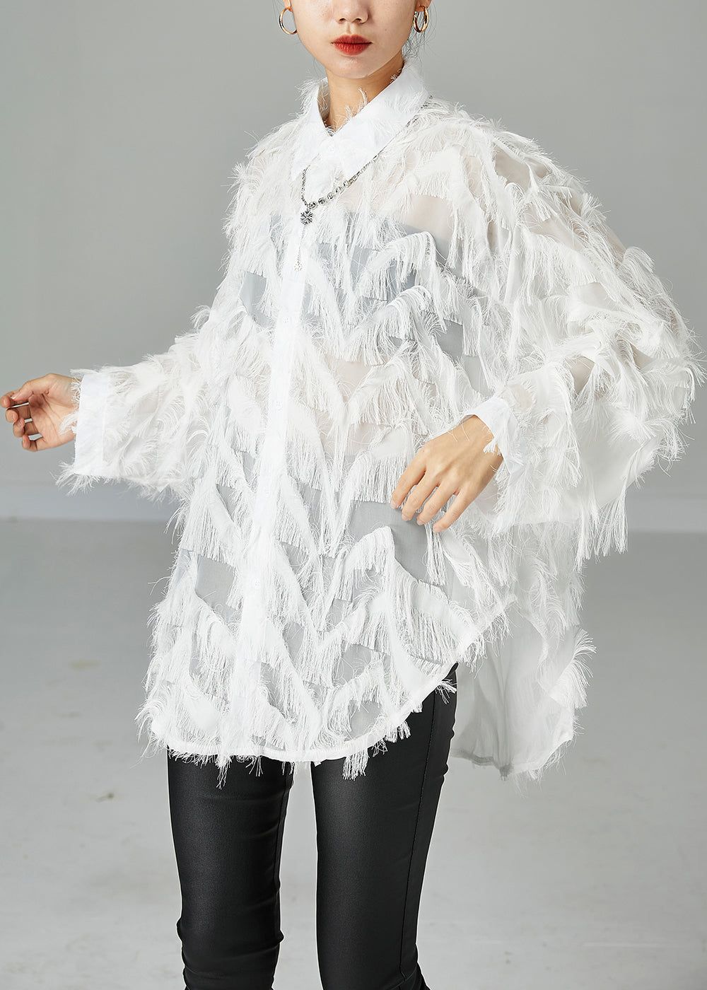Beautifully Crafted Blouse in a Classic Style